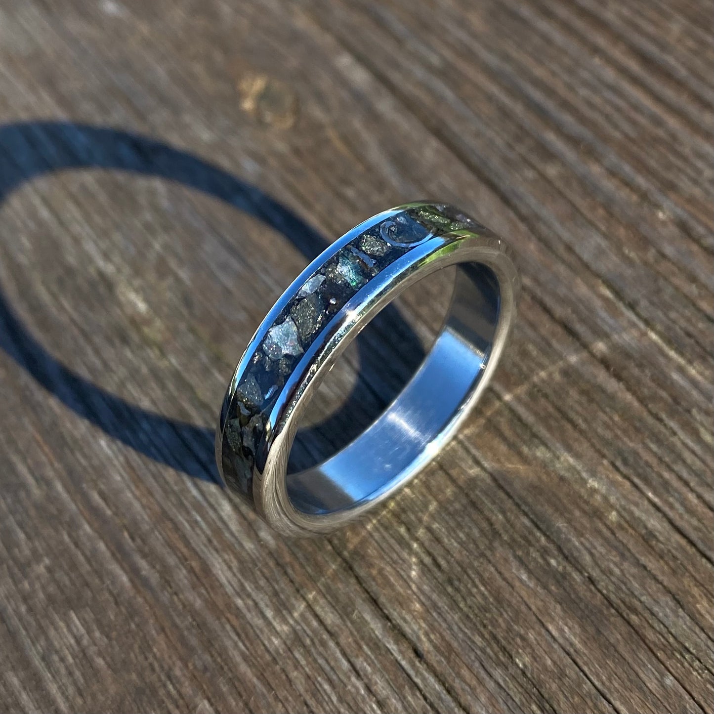 Anello di Opale Naturale, Meteorite e Pirite locale