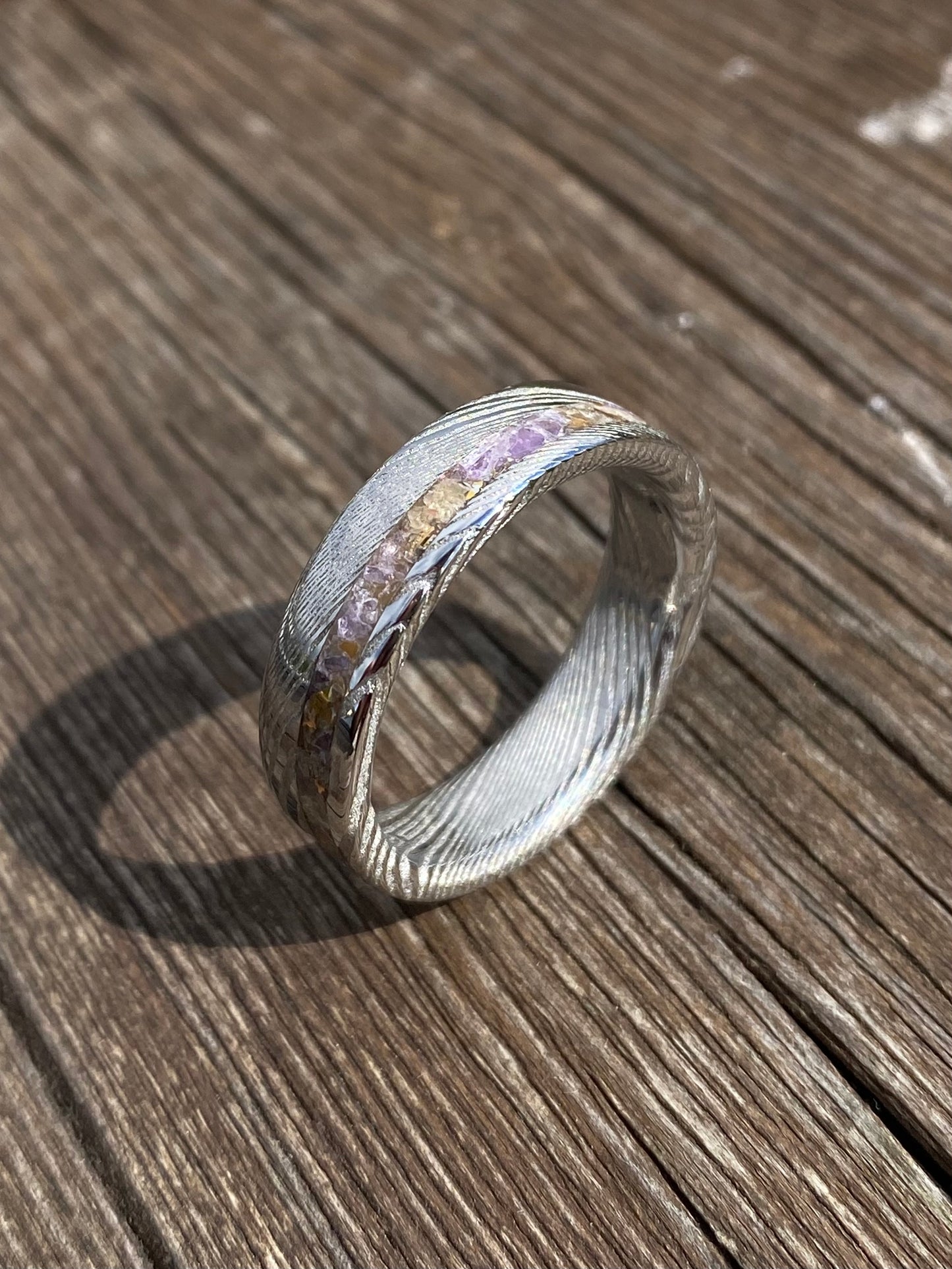 Anello di Acciaio Damasco, Opale naturale, Ametista e Mokume Gane