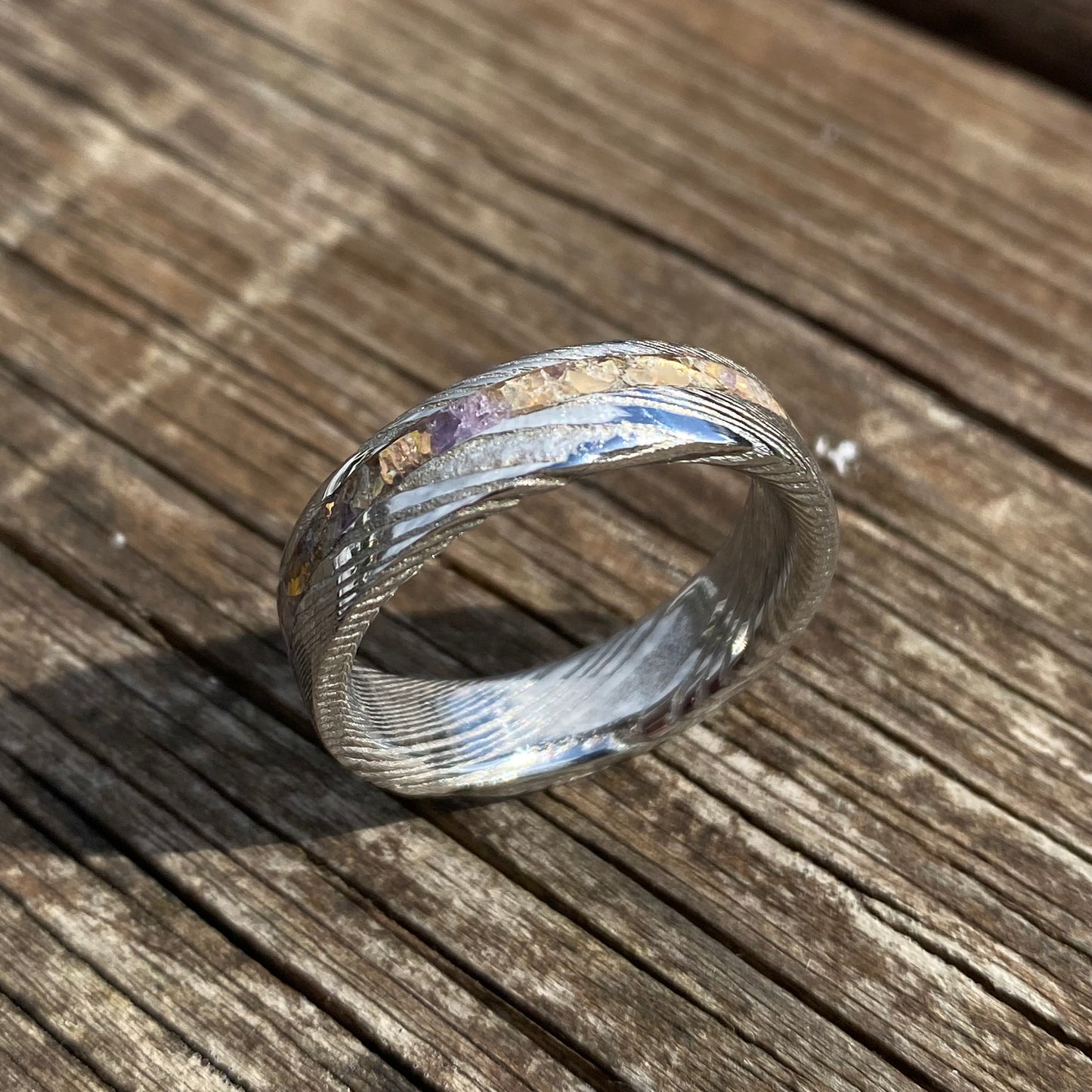 Anello di Acciaio Damasco, Opale naturale, Ametista e Mokume Gane