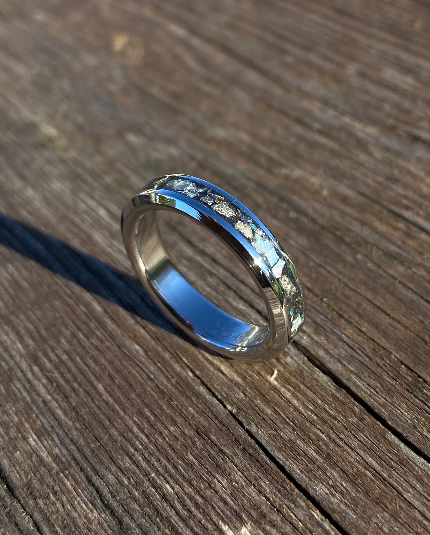 Anello di Opale Naturale, Meteorite e Pirite locale