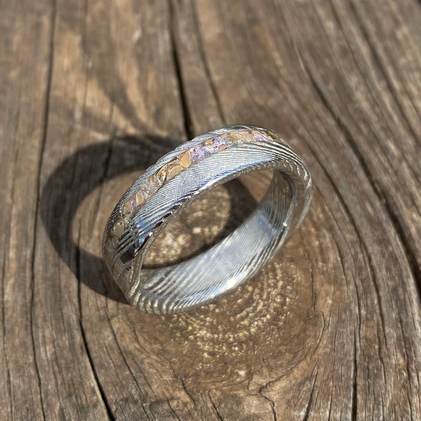 Anello di Acciaio Damasco, Opale naturale, Ametista e Mokume Gane