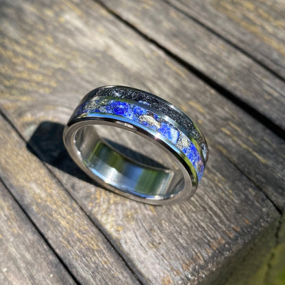 Anello di Lapislazzulo, Pirite, Tormalina Nera e Titanio