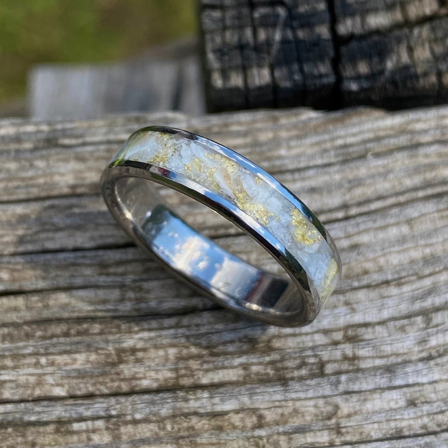 Anello di Titanio, Celestina, Conchiglia e Foglia d’Oro