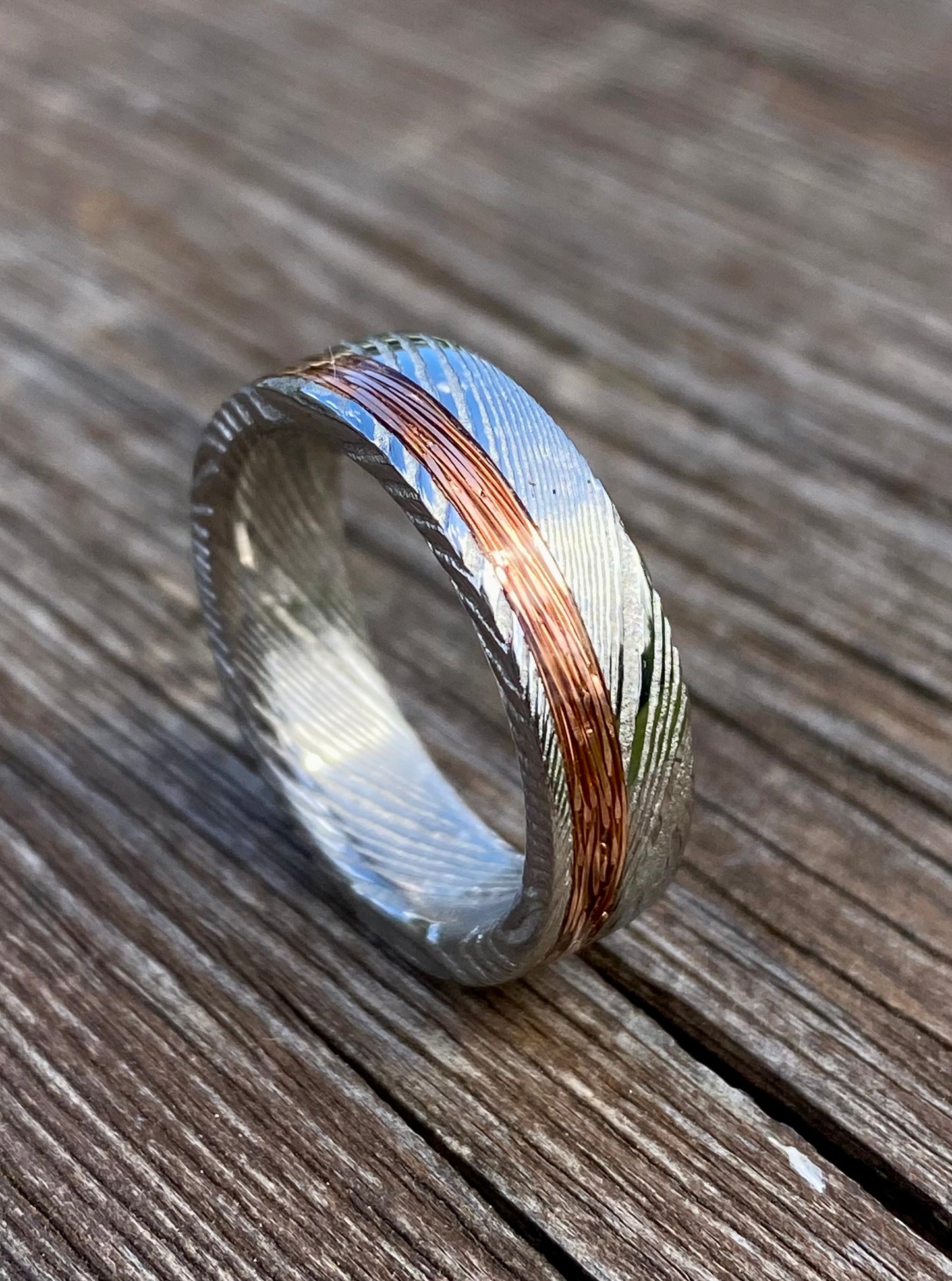 Anello di Acciaio Damasco e filo di Rame - electricity