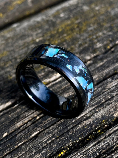 Anello di Ceramica ed Opale naturale