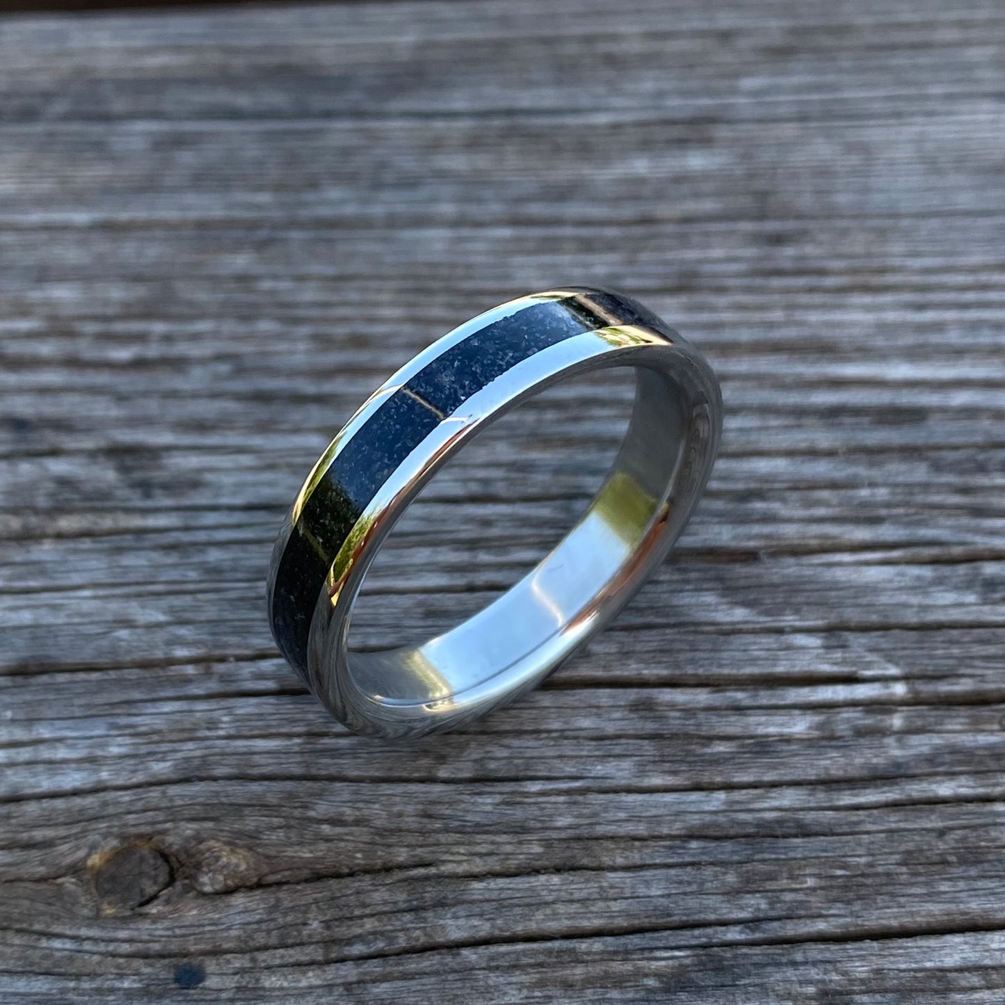 Anello di Tormalina Nera