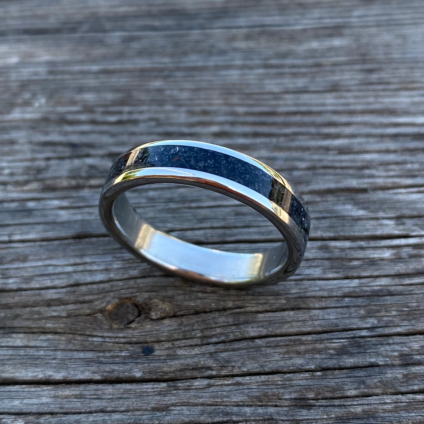 Anello di Tormalina Nera