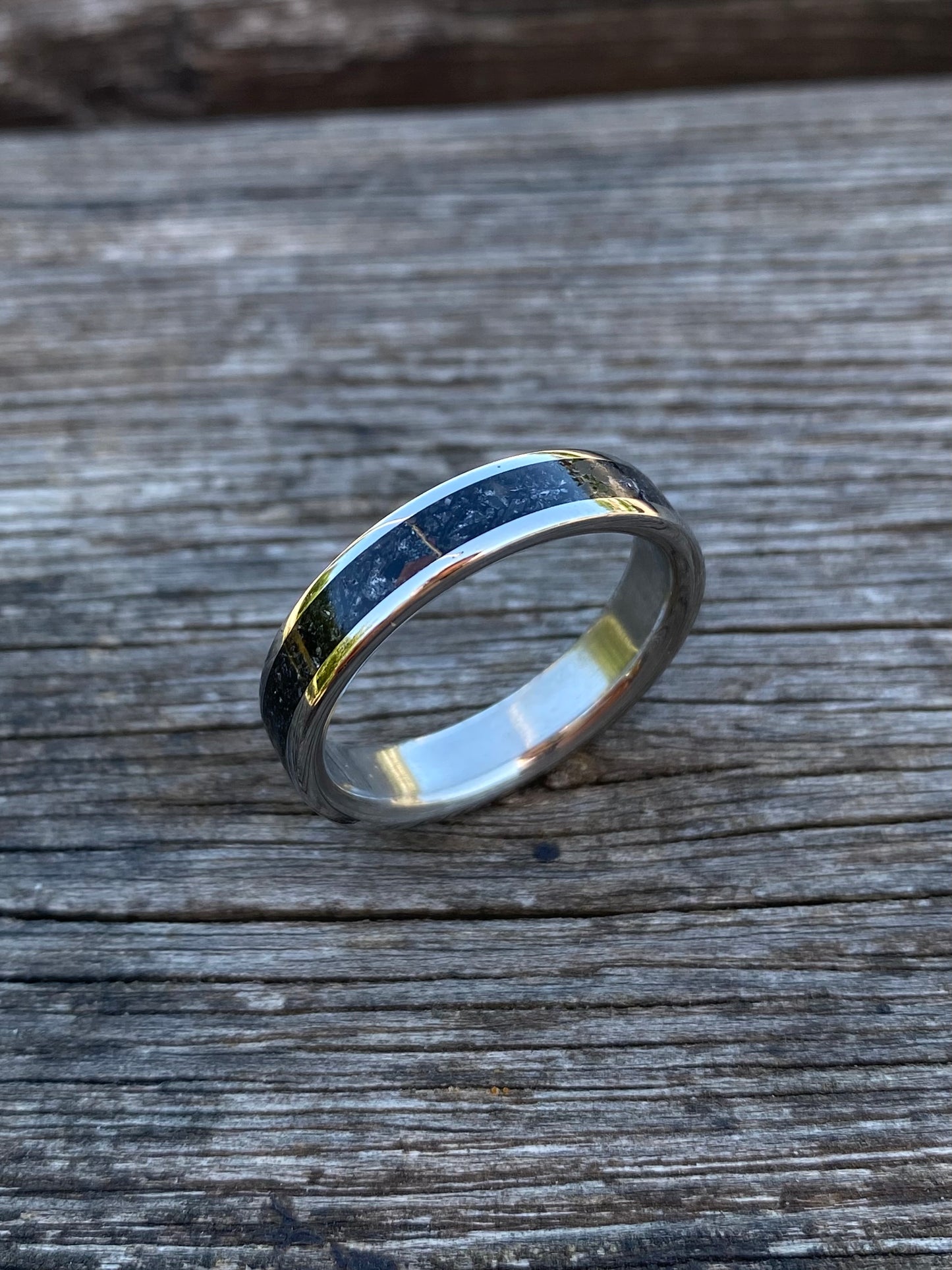 Anello di Tormalina Nera