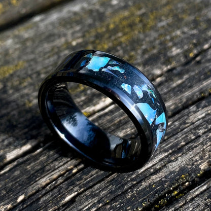 Anello di Ceramica ed Opale naturale