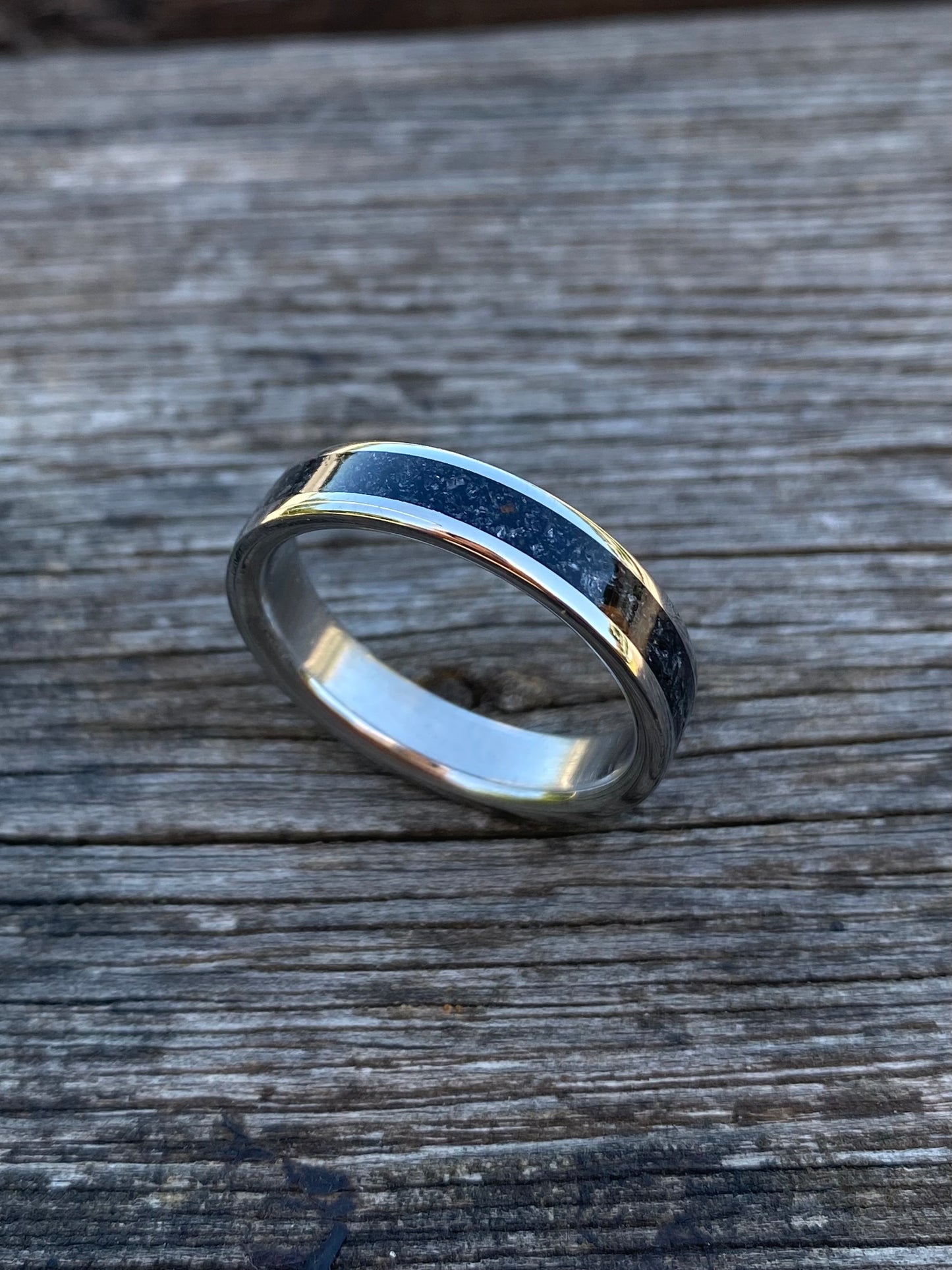 Anello di Tormalina Nera