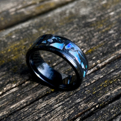 Anello di Ceramica ed Opale naturale