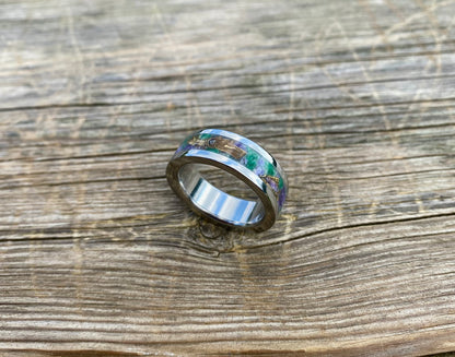 Anello di Giada Verde, Ametista e Spirali di Ottone