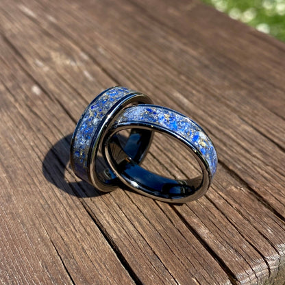 Ring of Black Ceramic, Lapis Lazuli and Gold Leaf