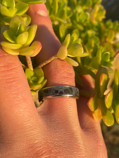 Ring of Malachite, Lapis Lazuli and Icelandic Black Sand (Reynifsjara)